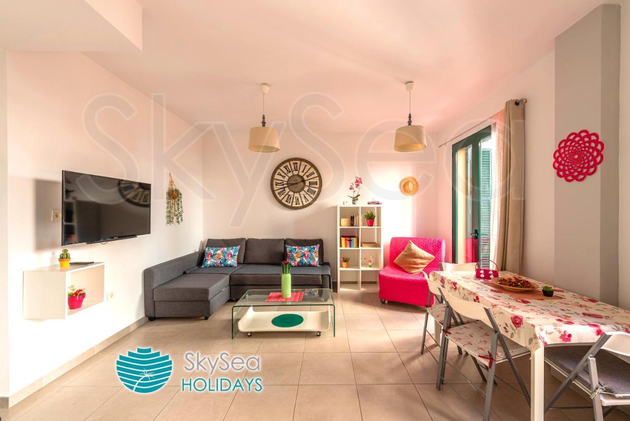 Skysea Holidays City Center Suites Málaga Exterior foto