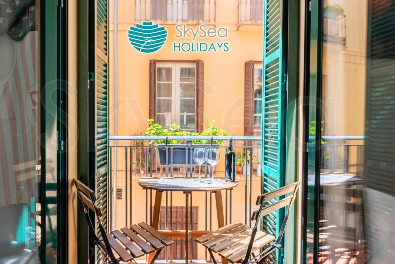 Skysea Holidays City Center Suites Málaga Exterior foto
