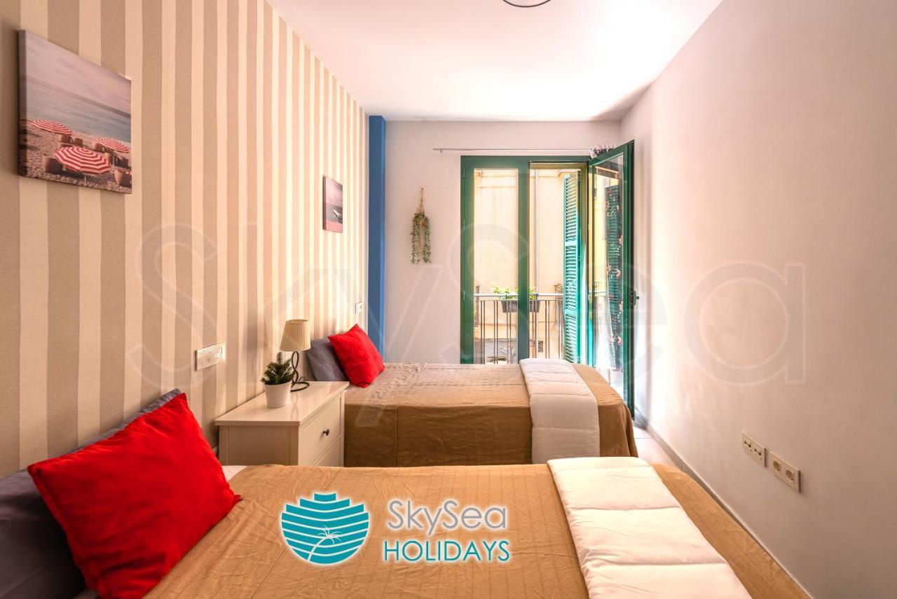 Skysea Holidays City Center Suites Málaga Exterior foto